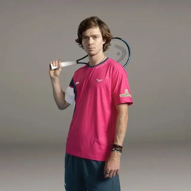 瞩目的球队 瞩目的球队