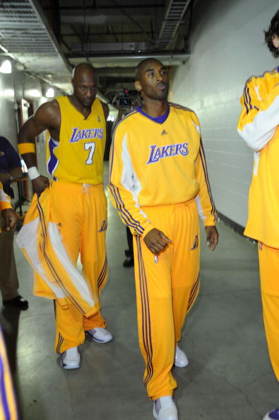 奉献了一场 奉献了一场