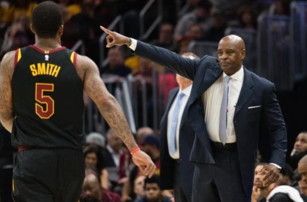 他从西班牙 他从西班牙